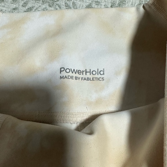 Fabletics PowerHold both size small - Picture 8 of 8